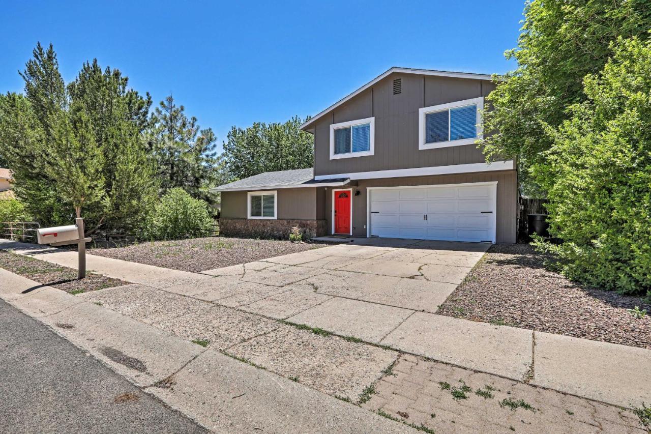 Home With Mountain View Mins To Downtown And Snowbowl Flagstaff Exterior photo